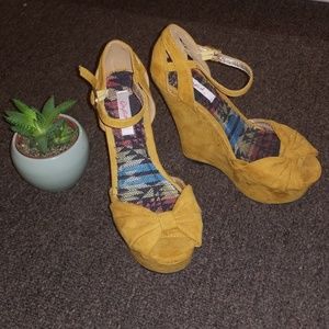 Yellow Suede Wedges 💫